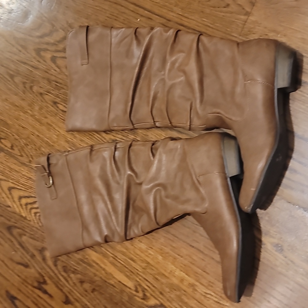 Brown boots